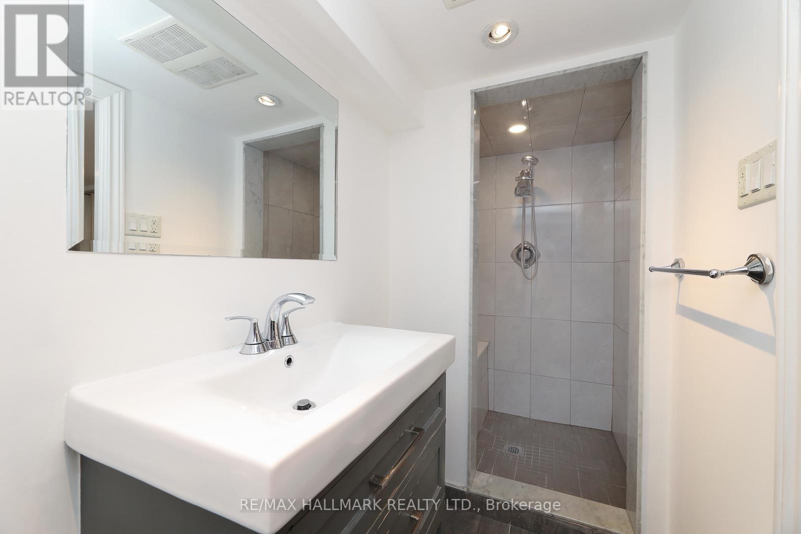259 Wolverleigh Boulevard, Toronto, Ontario  M4C 1S3 - Photo 27 - E13522074