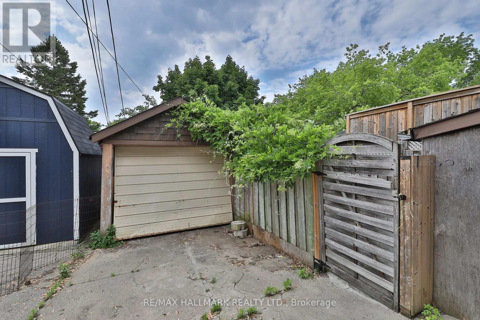 259 Wolverleigh Boulevard, Toronto, Ontario  M4C 1S3 - Photo 30 - E13522074