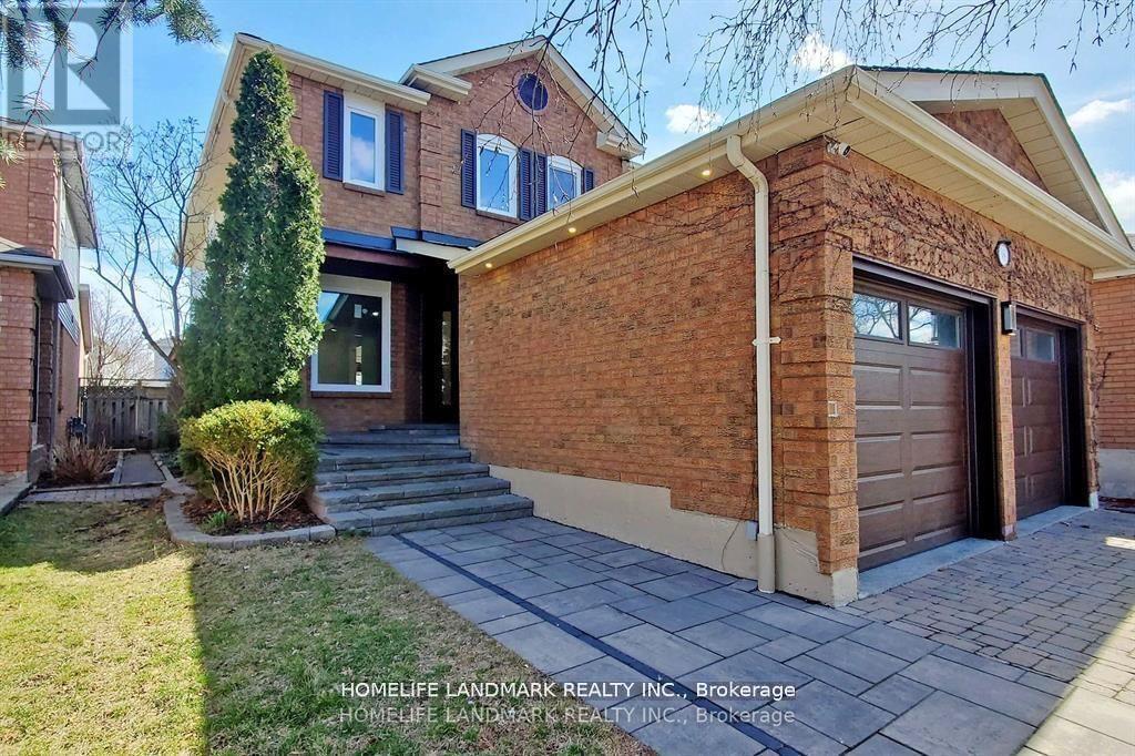 3452 Cherrington Crescent, Mississauga, Ontario  L5L 5B7 - Photo 2 - W13522096