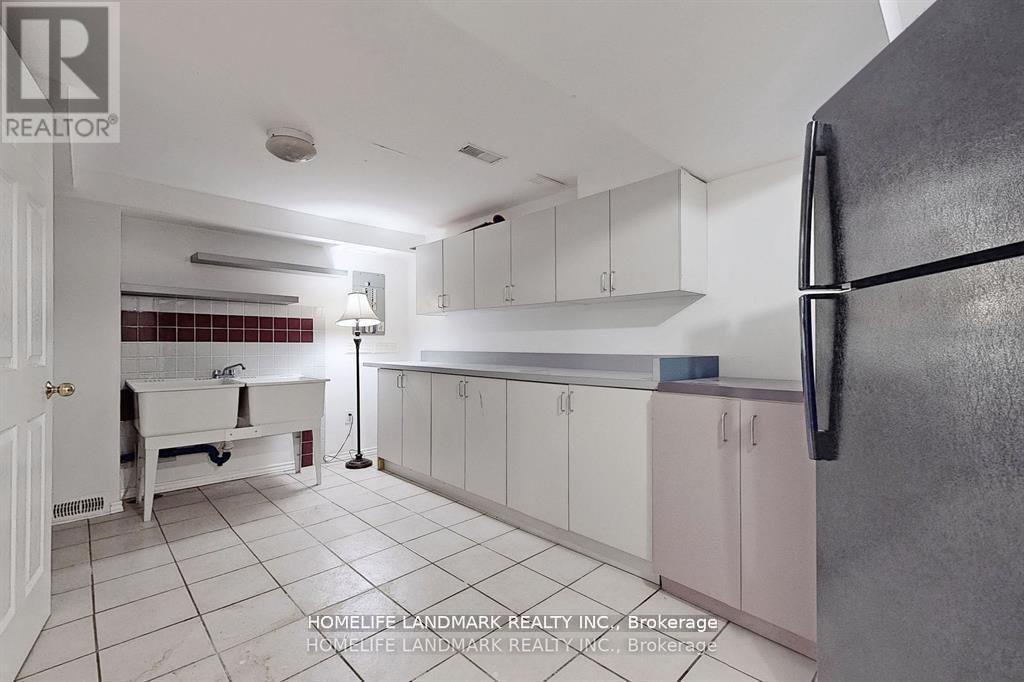 3452 Cherrington Crescent, Mississauga, Ontario  L5L 5B7 - Photo 28 - W13522096