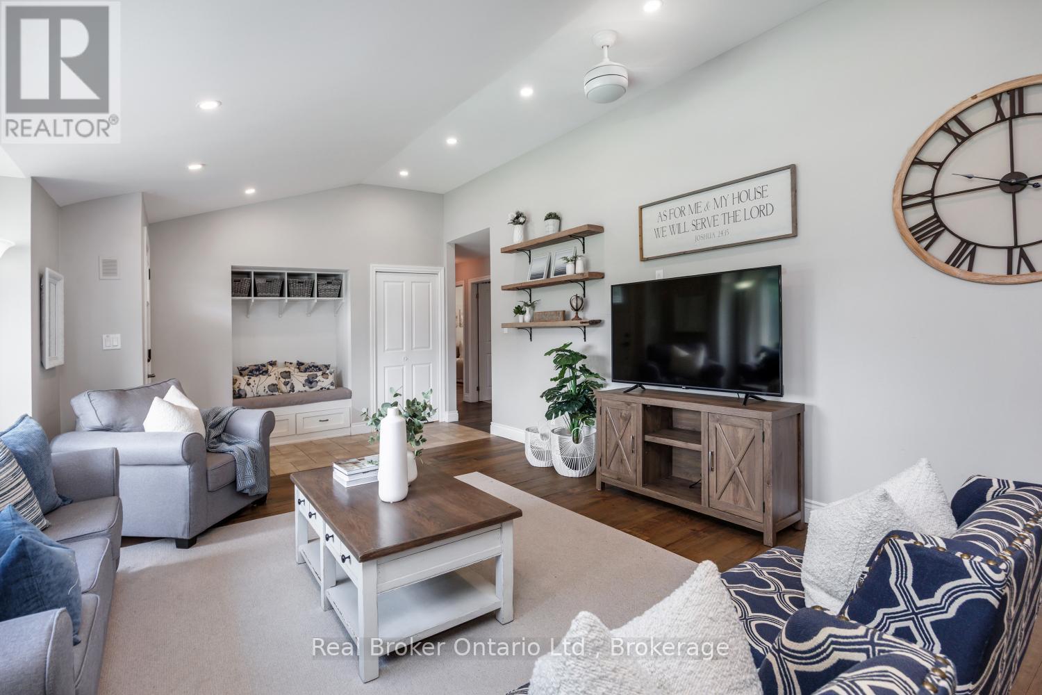 2532 Holt Road, Clarington, Ontario  L1C 6G6 - Photo 11 - E13490512