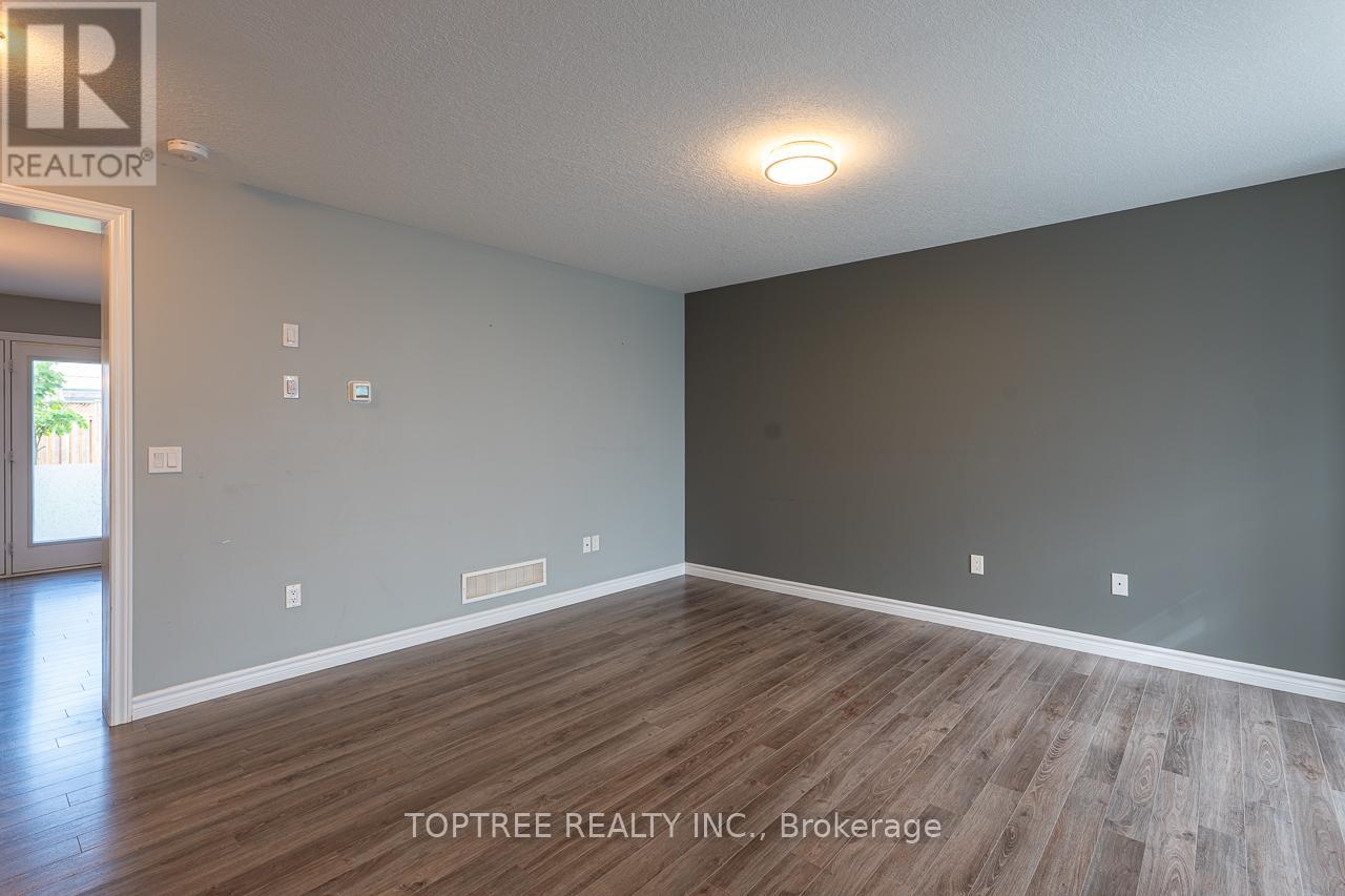 59 - 1061 Eagletrace Drive, London North, Ontario  N6G 0E9 - Photo 4 - X13522150