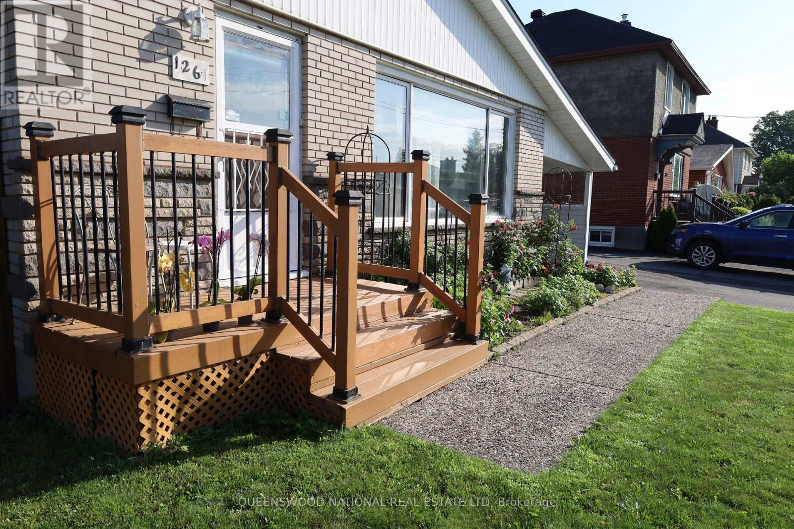 1261 Brookline Avenue, Ottawa, Ontario  K1V 6S4 - Photo 2 - X13522144