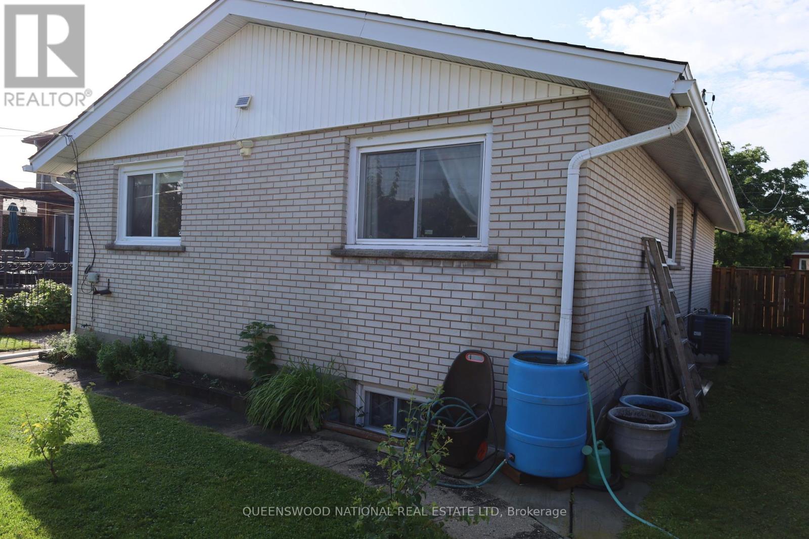 1261 Brookline Avenue, Ottawa, Ontario  K1V 6S4 - Photo 32 - X13522144