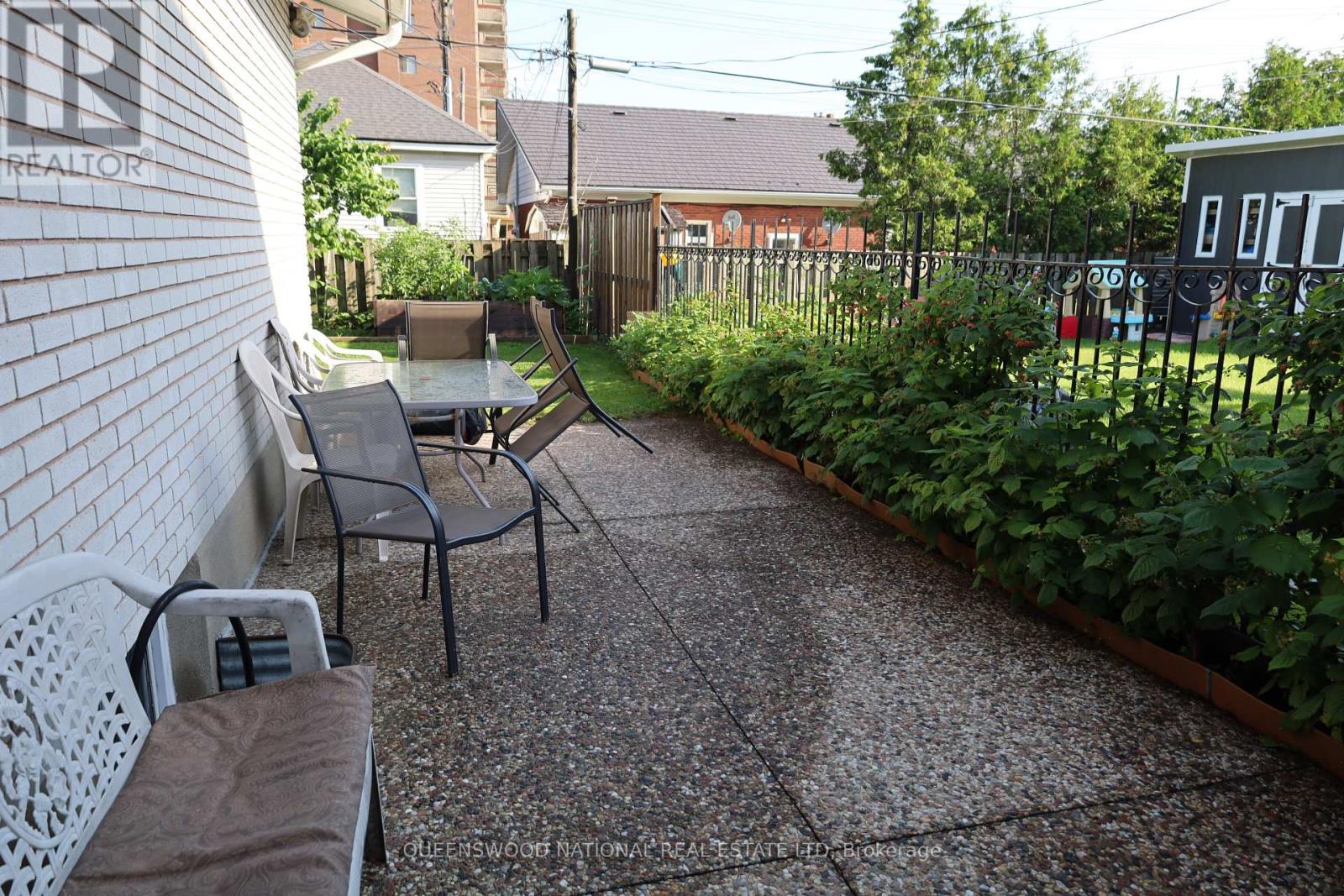 1261 Brookline Avenue, Ottawa, Ontario  K1V 6S4 - Photo 37 - X13522144