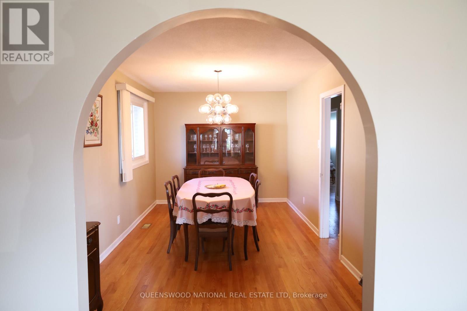 1261 Brookline Avenue, Ottawa, Ontario  K1V 6S4 - Photo 7 - X13522144