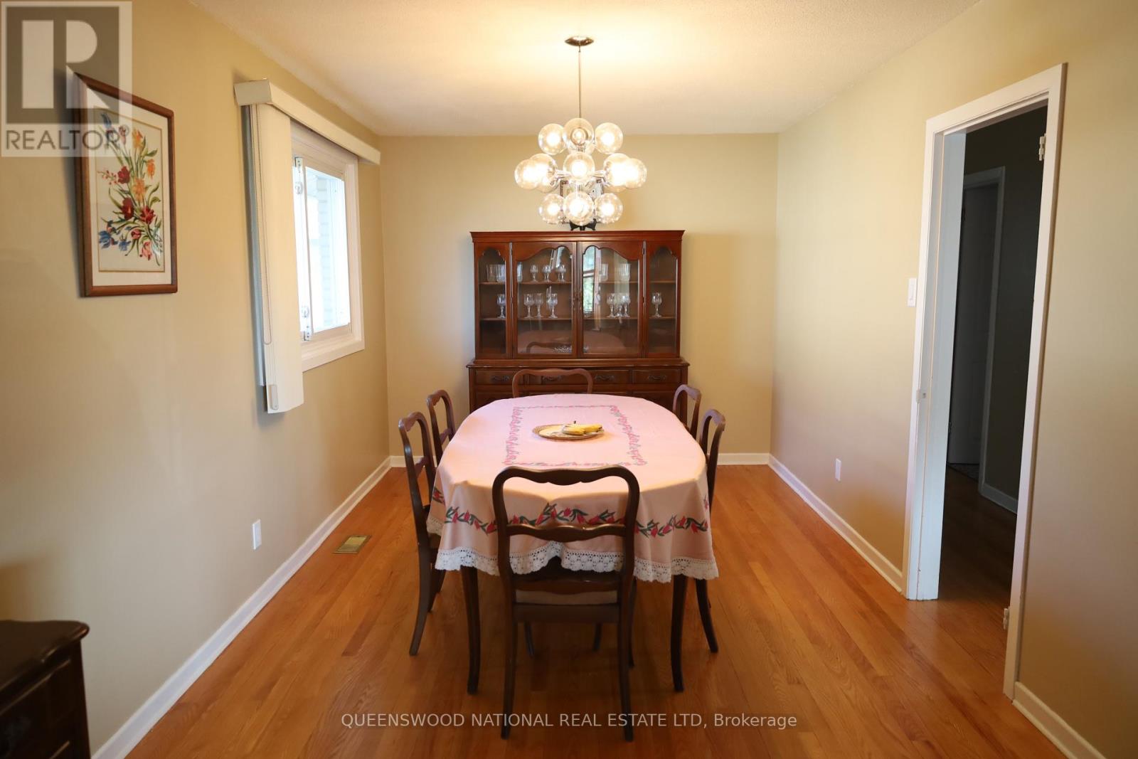 1261 Brookline Avenue, Ottawa, Ontario  K1V 6S4 - Photo 8 - X13522144