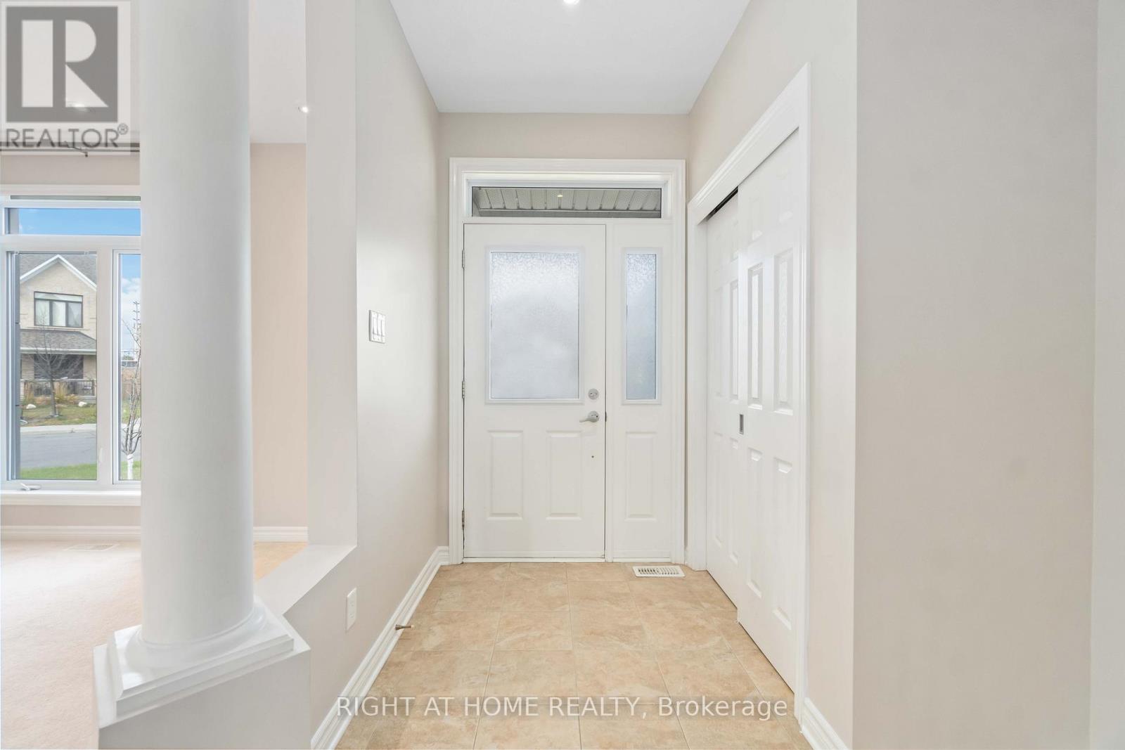 135 Piazza Circle, Ottawa, Ontario  K2J 5S2 - Photo 3 - X13522156