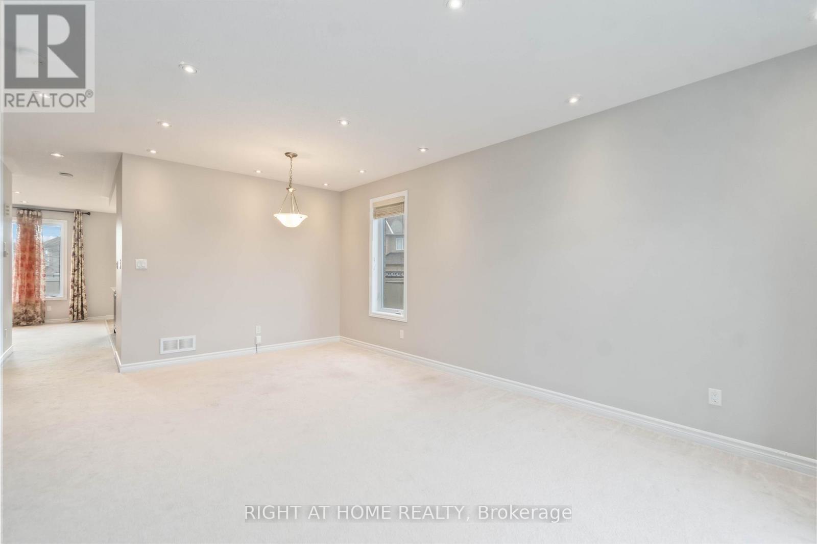 135 Piazza Circle, Ottawa, Ontario  K2J 5S2 - Photo 6 - X13522156