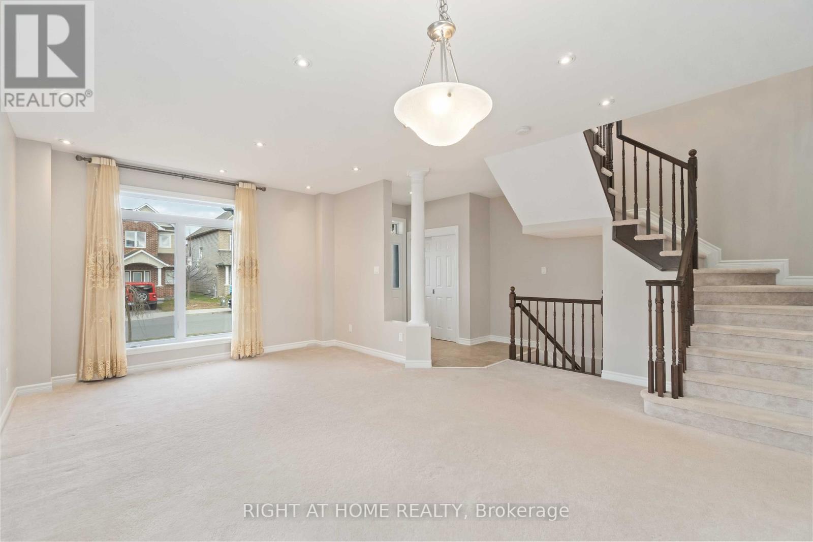 135 Piazza Circle, Ottawa, Ontario  K2J 5S2 - Photo 8 - X13522156