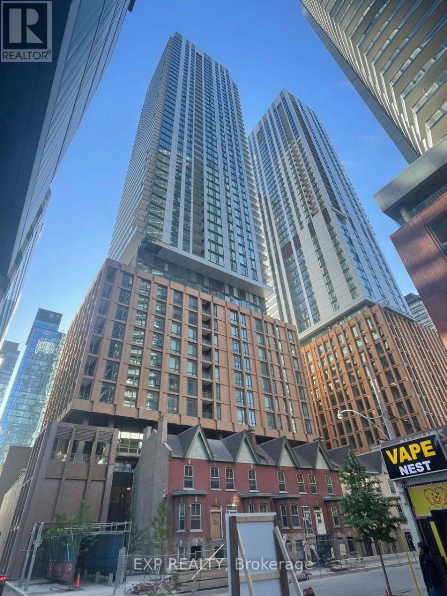 1905 - 8 WIDMER STREET, Toronto, Ontario