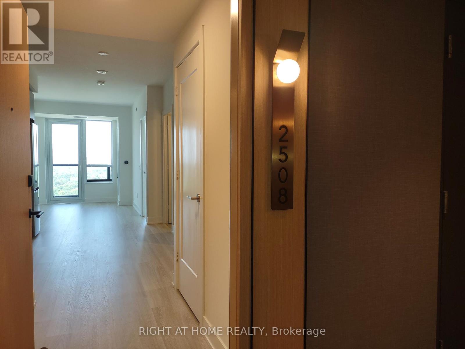 2508 - 60 Central Park Road Way, Toronto, Ontario  M9A 0E6 - Photo 5 - W13522118