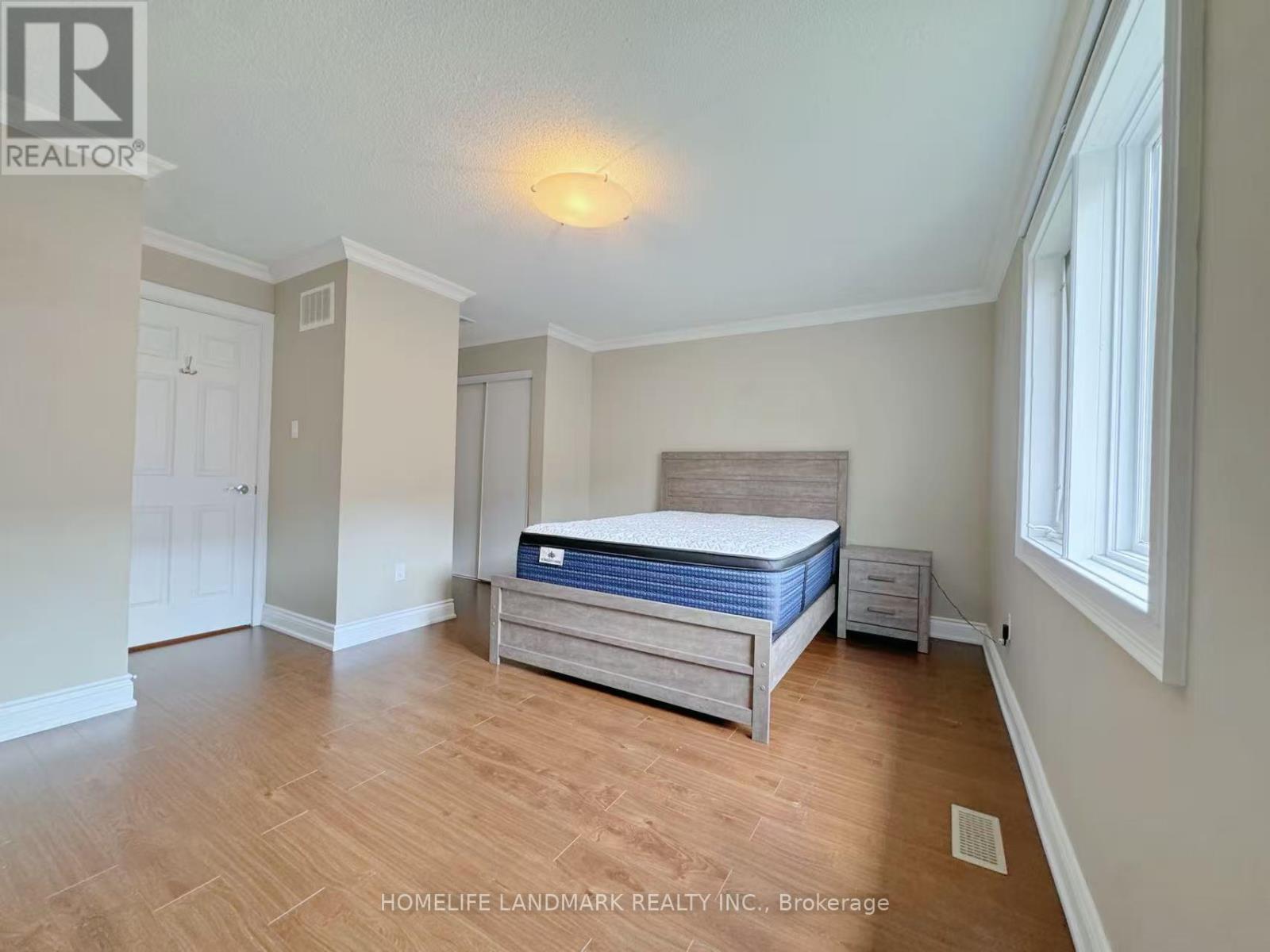 54 Bluewater Court, Toronto, Ontario  M8V 4A9 - Photo 17 - W13522148