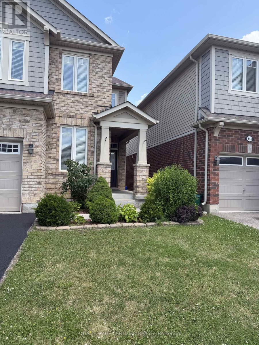 1039 Savoline Boulevard, Milton, Ontario  L9T 8P2 - Photo 3 - W13522152