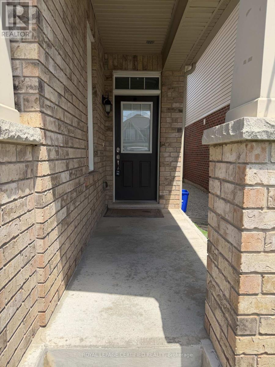 1039 Savoline Boulevard, Milton, Ontario  L9T 8P2 - Photo 4 - W13522152