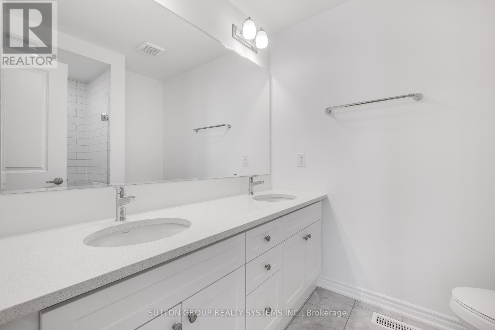3373 Wrybill Path, Oakville, Ontario  L6H 8E3 - Photo 31 - W13522172
