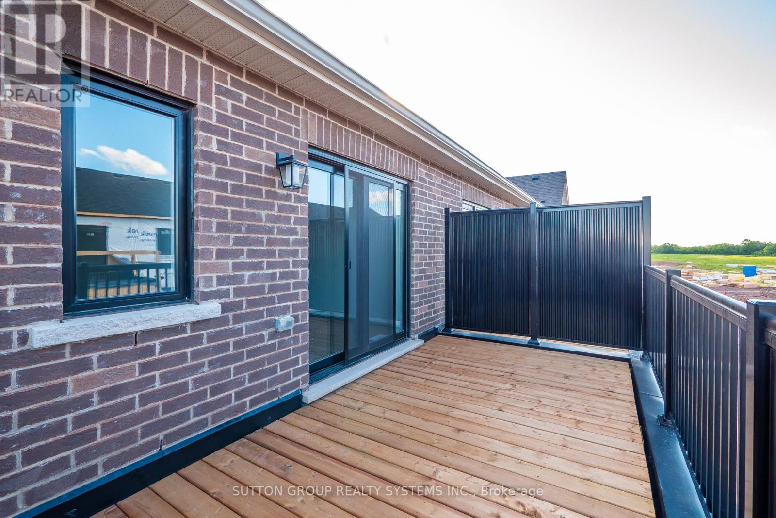 3373 Wrybill Path, Oakville, Ontario  L6H 8E3 - Photo 35 - W13522172