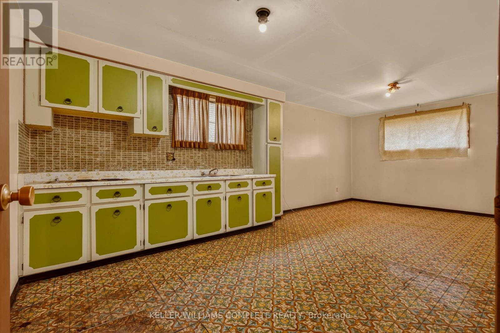 34 Windrush Crescent, Hamilton, Ontario  L8V 2K8 - Photo 28 - X13508754