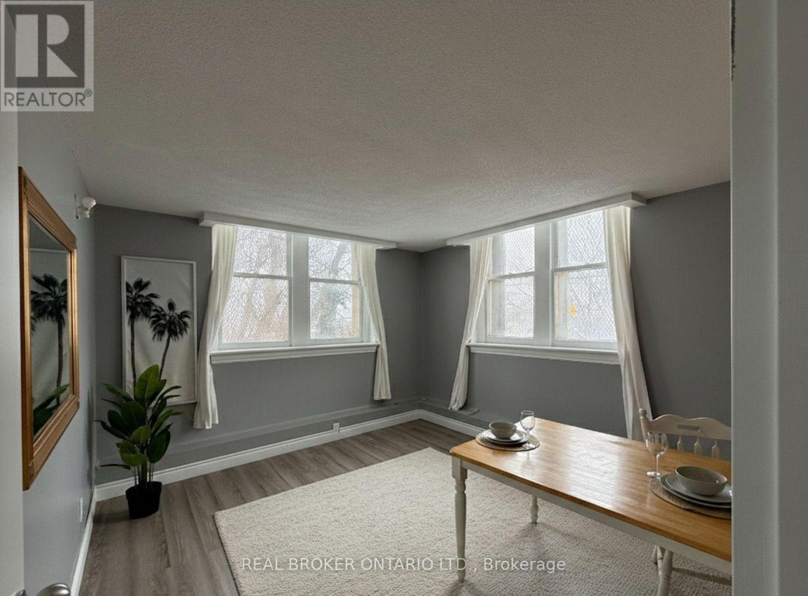 100 B - 231 Bay Street N, Hamilton, Ontario  L8R 2R1 - Photo 11 - X13522154