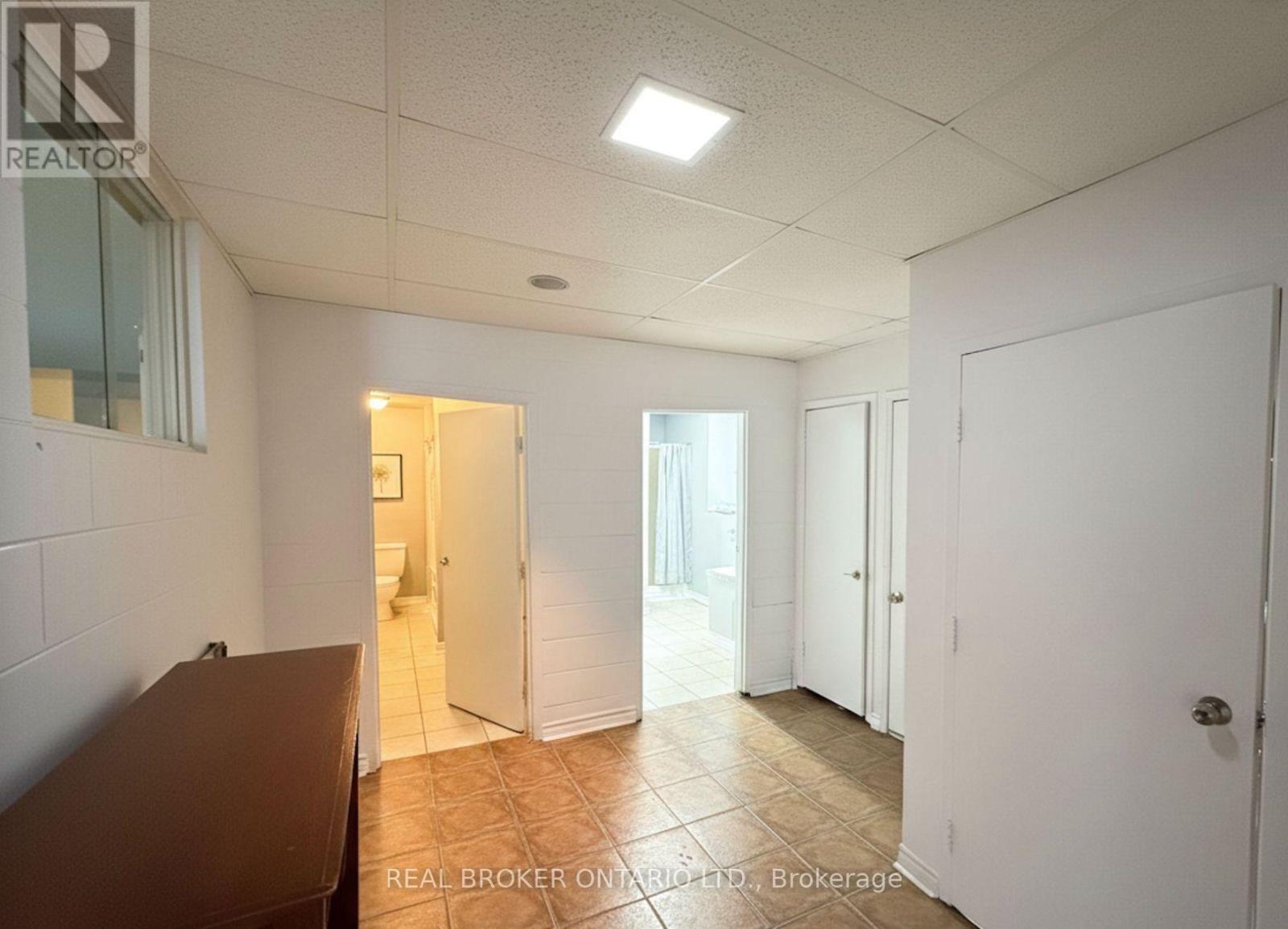 100 B - 231 Bay Street N, Hamilton, Ontario  L8R 2R1 - Photo 12 - X13522154