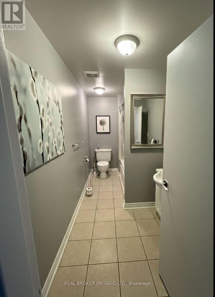 100 B - 231 Bay Street N, Hamilton, Ontario  L8R 2R1 - Photo 13 - X13522154