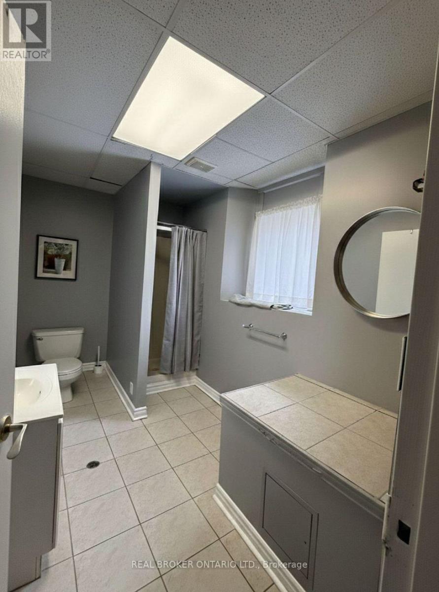 100 B - 231 Bay Street N, Hamilton, Ontario  L8R 2R1 - Photo 14 - X13522154