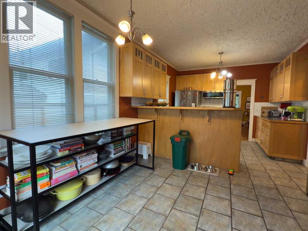 1126 19 Avenue NW, Calgary, Alberta  T2M 1A1 - Photo 16 - A2325751
