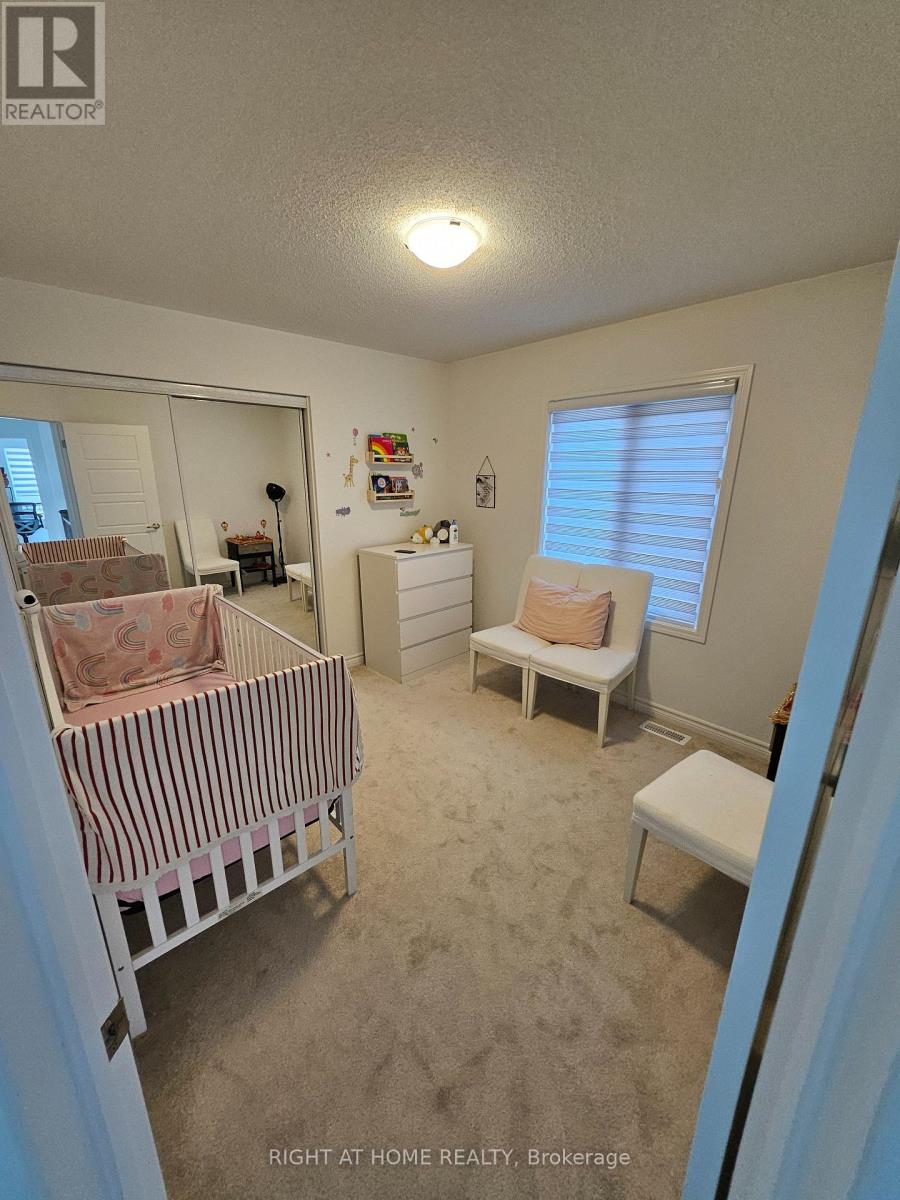 Upper - 1615 Severn Drive, Milton, Ontario  L9E 1X8 - Photo 21 - W13522222