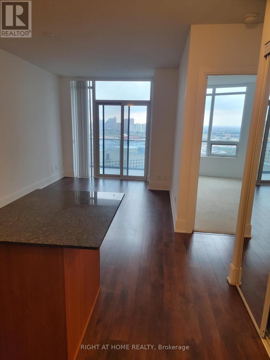 2306 - 330 Burnhamthorpe Road W, Mississauga, Ontario  L5B 0E1 - Photo 6 - W13522224