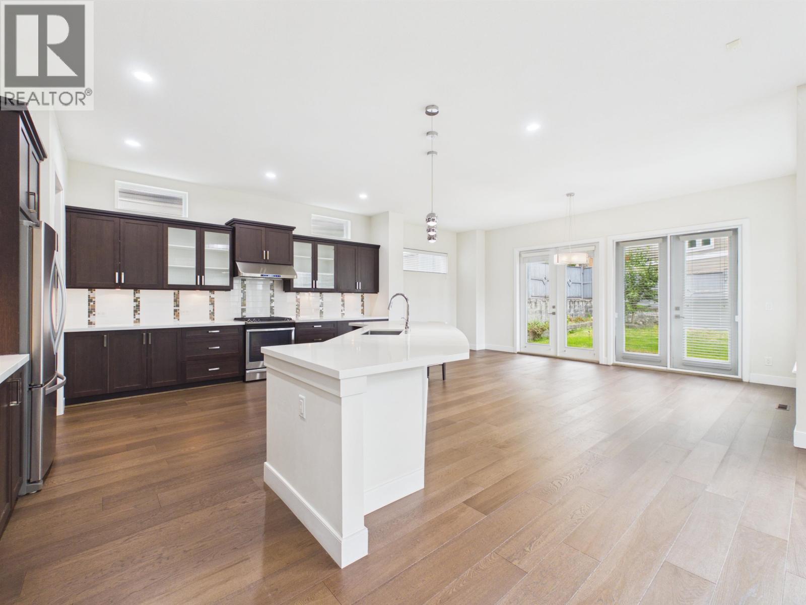 3545 Highland Drive, Coquitlam, British Columbia  V3E 0K2 - Photo 8 - R3141578