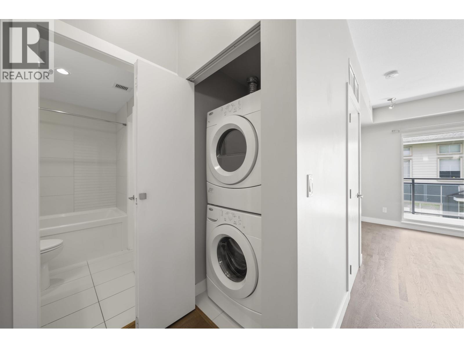 313 10155 River Drive, Richmond, British Columbia  V6X 0L3 - Photo 10 - R3131177
