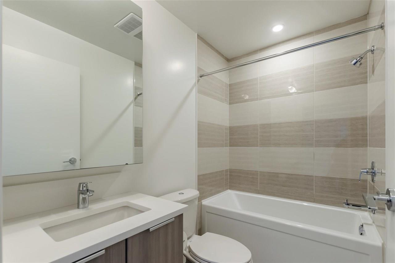 3303 13308 Central Avenue, Surrey, British Columbia  V3T 0M4 - Photo 8 - R3142359