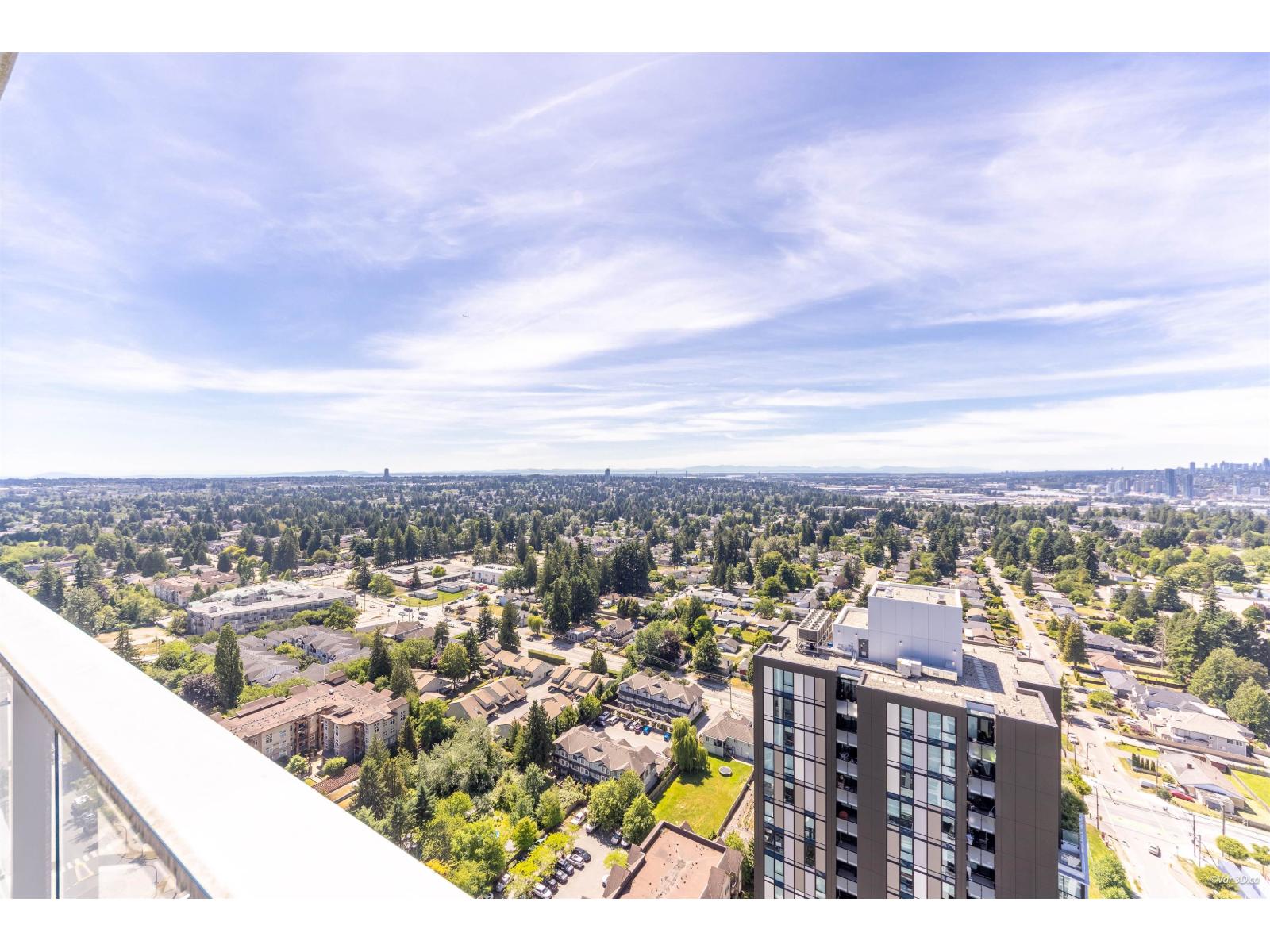 3303 13308 Central Avenue, Surrey, British Columbia  V3T 0M4 - Photo 19 - R3142359