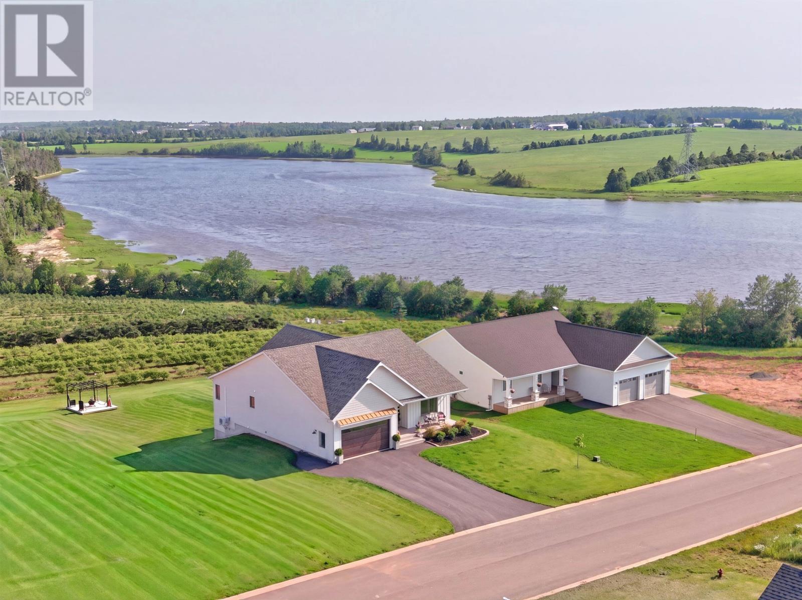57 APPLECROSS Avenue, Miltonvale Park, Prince Edward Island