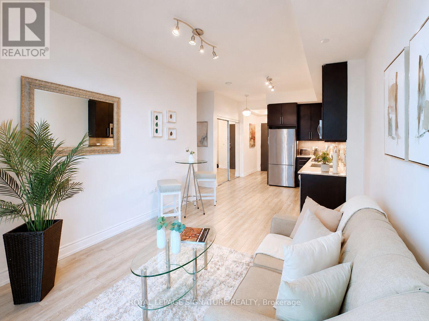 710 - 9600 YONGE STREET, Richmond Hill, Ontario