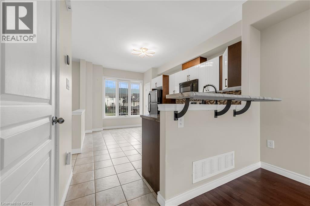 8 Hemlock Way Unit# 22, Grimsby, Ontario  L3M 0B5 - Photo 3 - 40843616