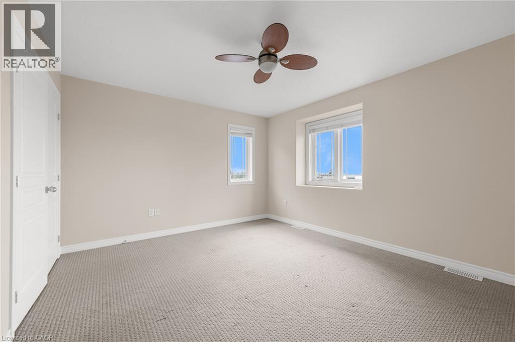 8 Hemlock Way Unit# 22, Grimsby, Ontario  L3M 0B5 - Photo 6 - 40843616