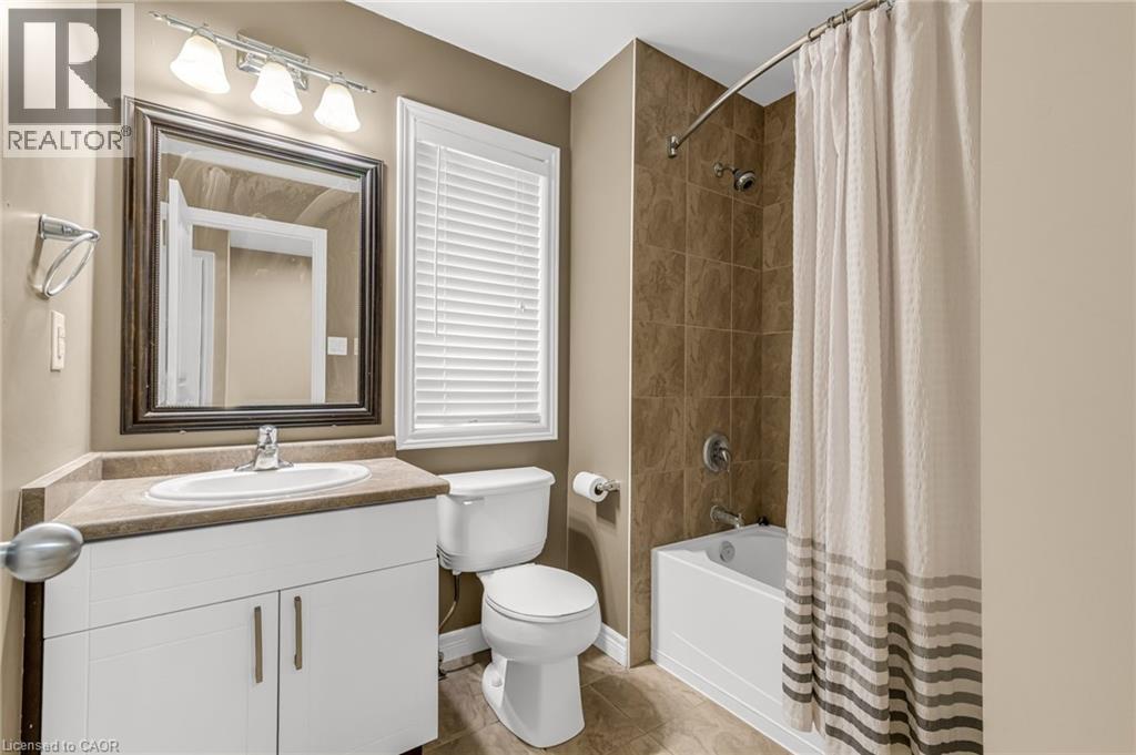 8 Hemlock Way Unit# 22, Grimsby, Ontario  L3M 0B5 - Photo 9 - 40843616