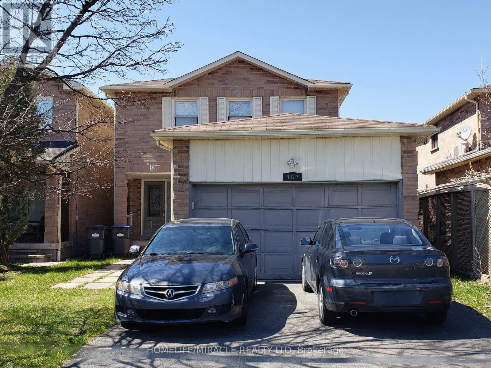487 WALLENBERG CRESCENT, Mississauga, Ontario
