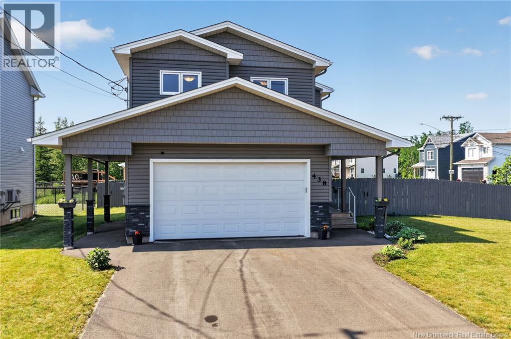 438 Maplehurst Drive, Moncton, New Brunswick  E1G 6C9 - Photo 1 - NB143225