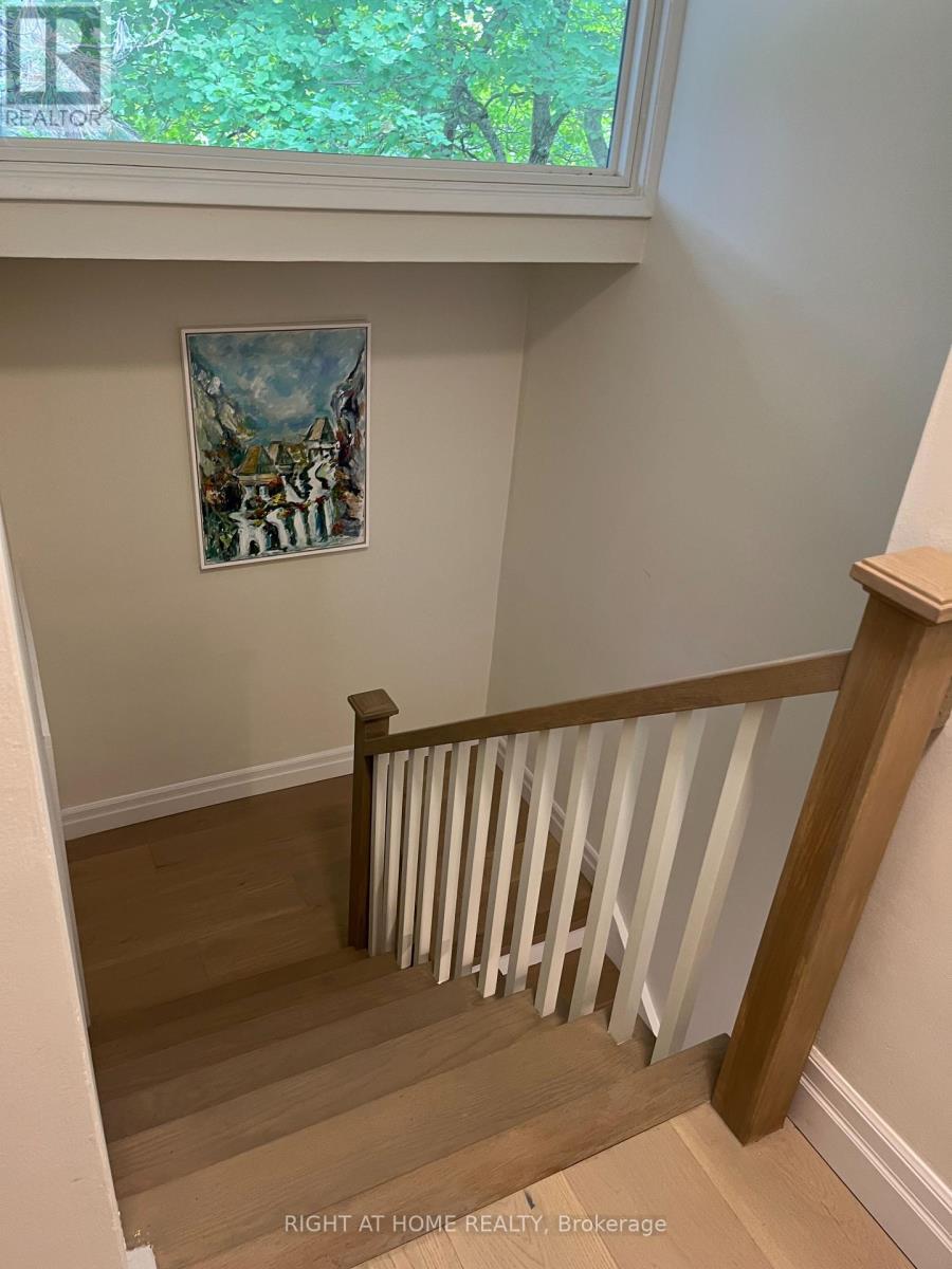6 Broadpath Road, Toronto, Ontario  M3C 2B5 - Photo 17 - C13522226