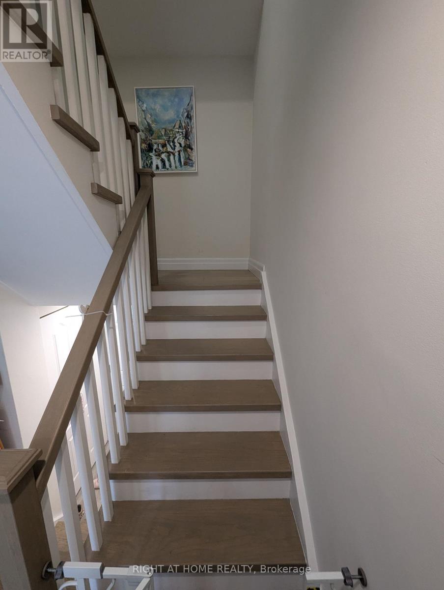 6 Broadpath Road, Toronto, Ontario  M3C 2B5 - Photo 23 - C13522226