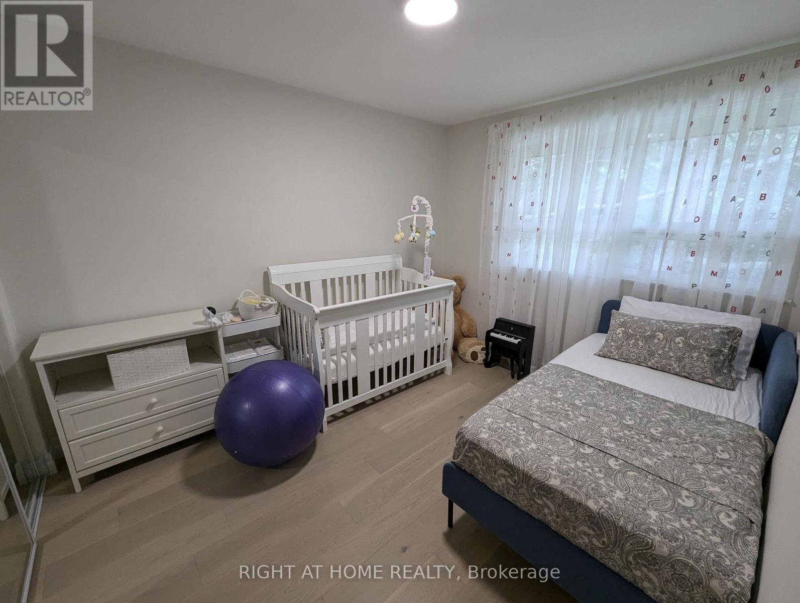6 Broadpath Road, Toronto, Ontario  M3C 2B5 - Photo 31 - C13522226