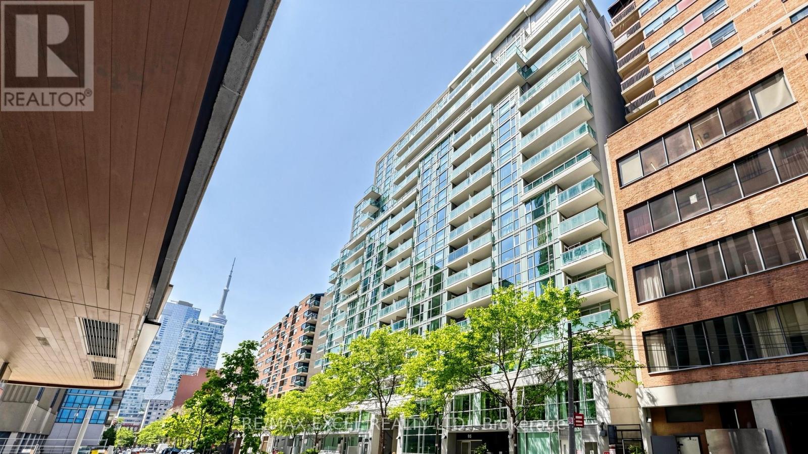 1116 - 96 ST PATRICK STREET, Toronto, Ontario