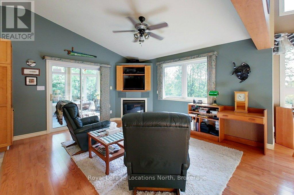 156 Harbour Beach Drive, Meaford, Ontario  N4L 1W5 - Photo 23 - X13521460