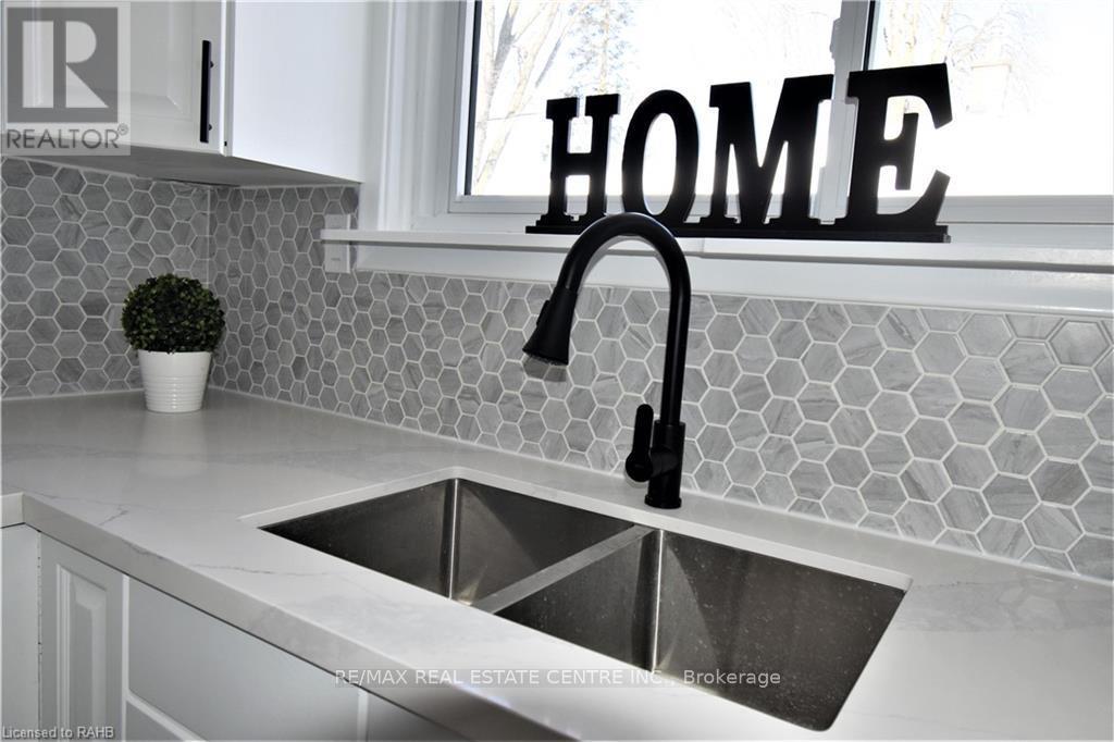 Main - 346 Brompton Avenue, Woodstock, Ontario  N4S 7J9 - Photo 6 - X13522296