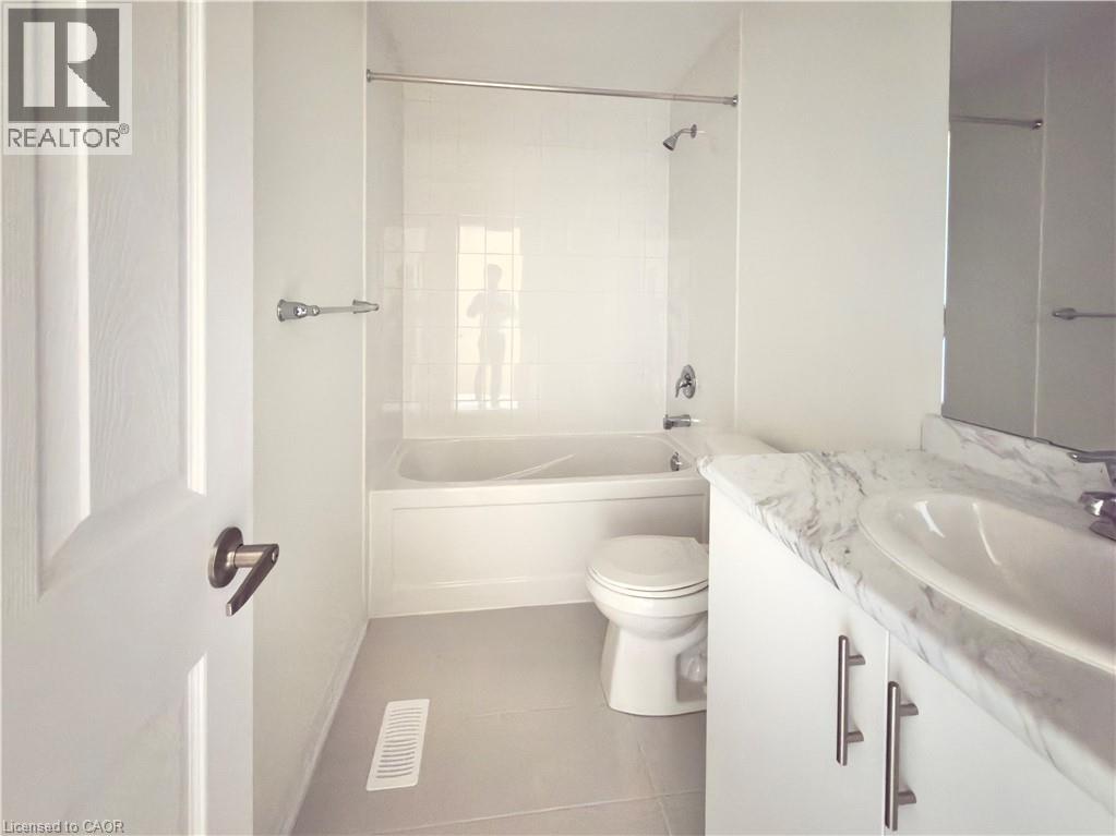369 Starlight Avenue, Breslau, Ontario  N0B 1M0 - Photo 14 - 40845199
