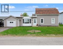 12 FIFTH STREET, Smiths Falls, Ontario