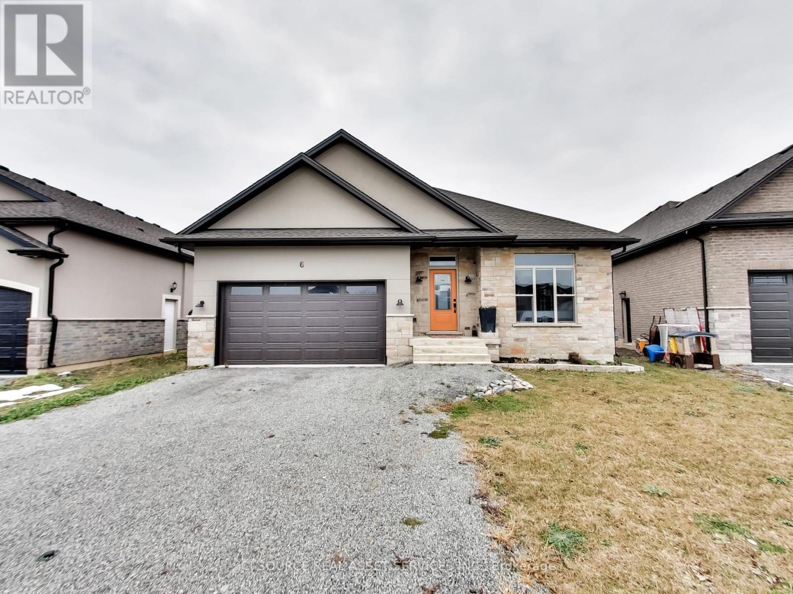 6 RENFIELD STREET, Port Colborne, Ontario