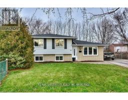 -MAIN UNIT (2 FLOORS) - 49 BENDINGROAD CRESCENT, St. Catharines, Ontario